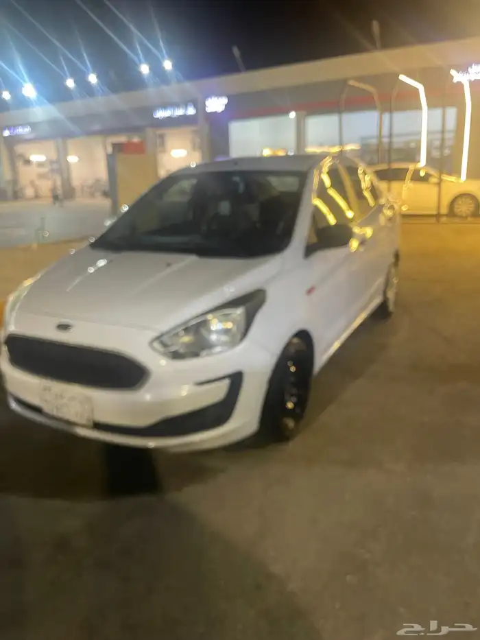 فورد فيجو 10