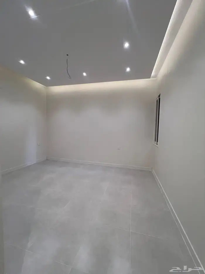 ارواف ارضي وعلويه للبيع خميس مشيط امتلك عقارك منعا بساطه 1
