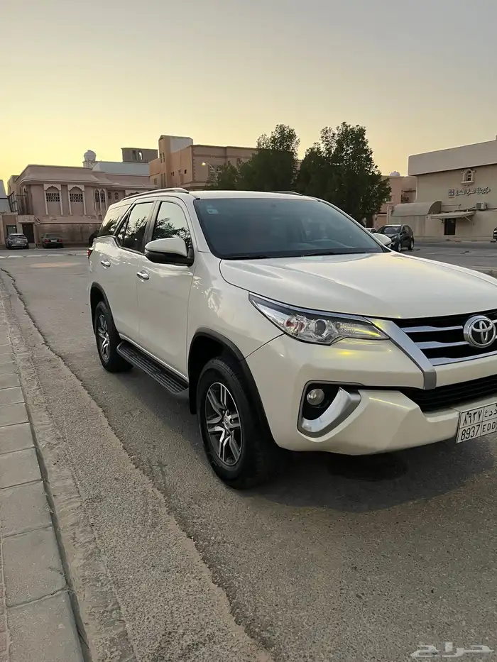 للبيع فورشنر 4 سرندل دبل 2