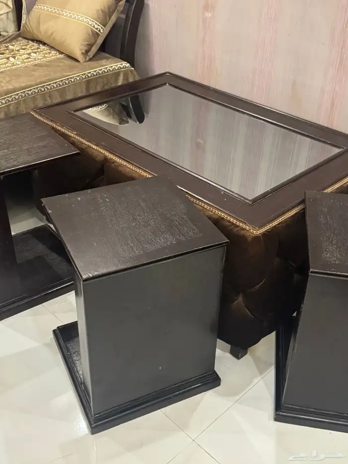 طقم طاولة ضيافة مع 4 حبات خدمة 0