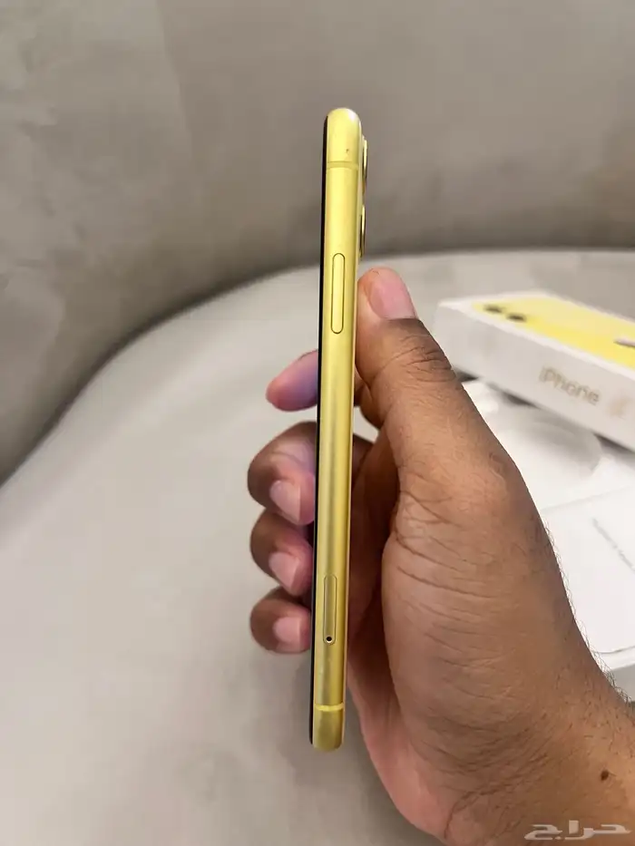 للبيع ايفون 11 العادي استخدام بسيط مخزن 2