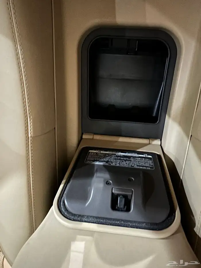 لكزس LS 460 موديل 2009 فل كامل ممشى قليل جدا 14