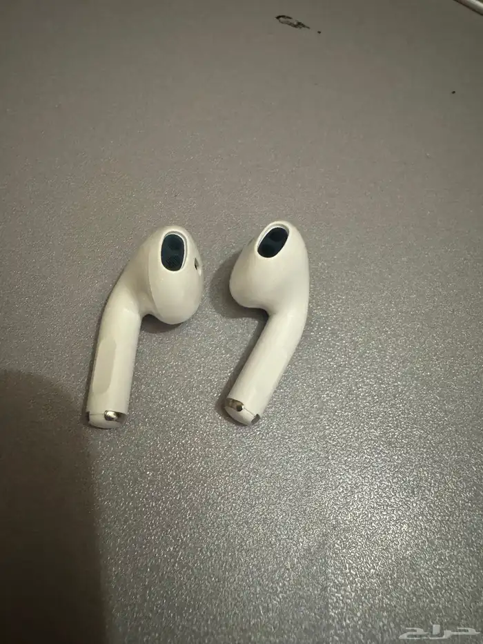 Air pods that are very cheap and good quality  (not apple) 4
