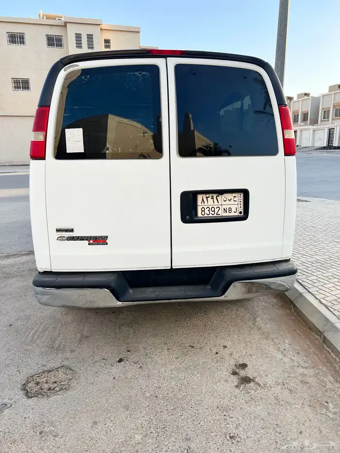 فان اكسبرس 2011 5