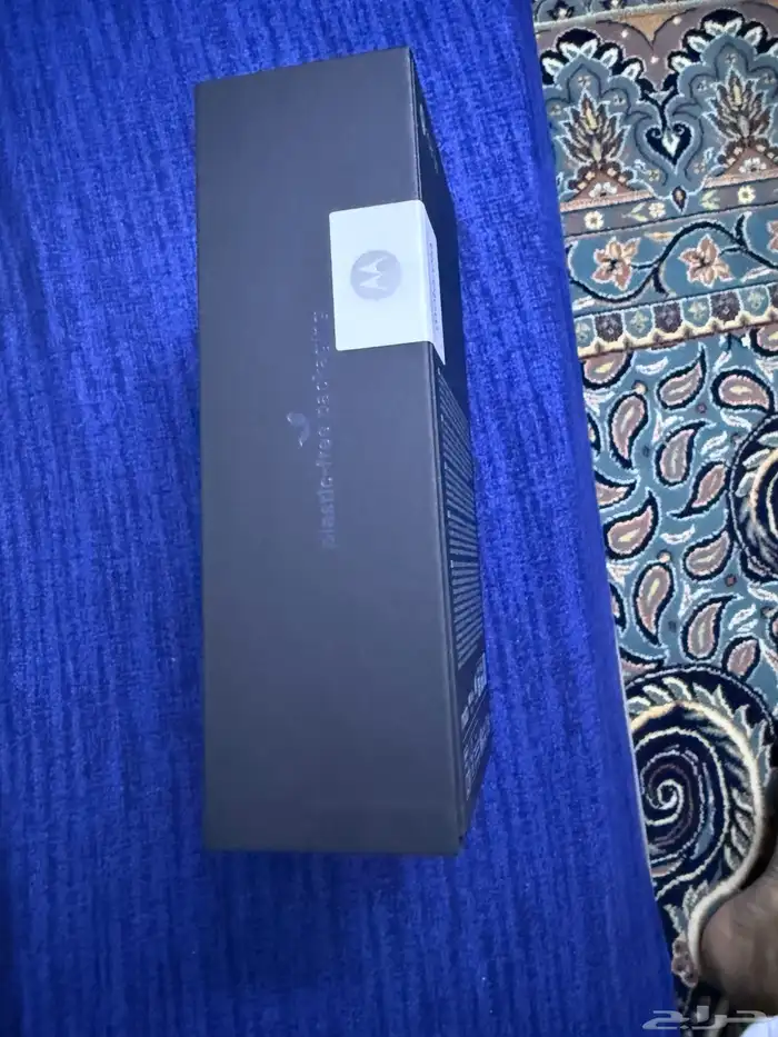 جوال Motorola razr60 3