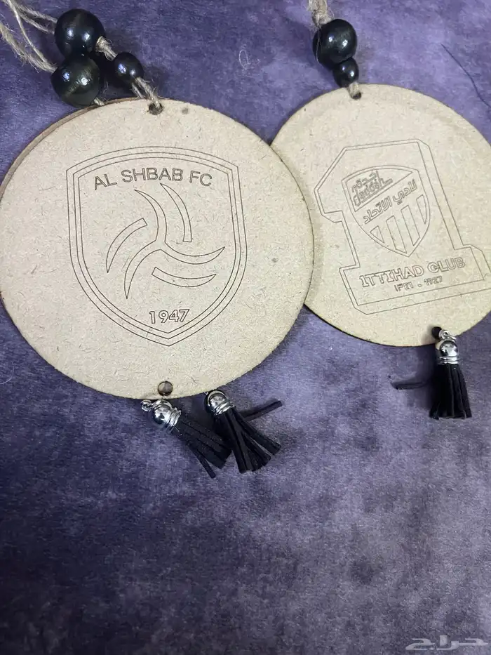 ( احتاج محلات زينة سيارات أبيع بالجملة وحسب الطلب ) 1