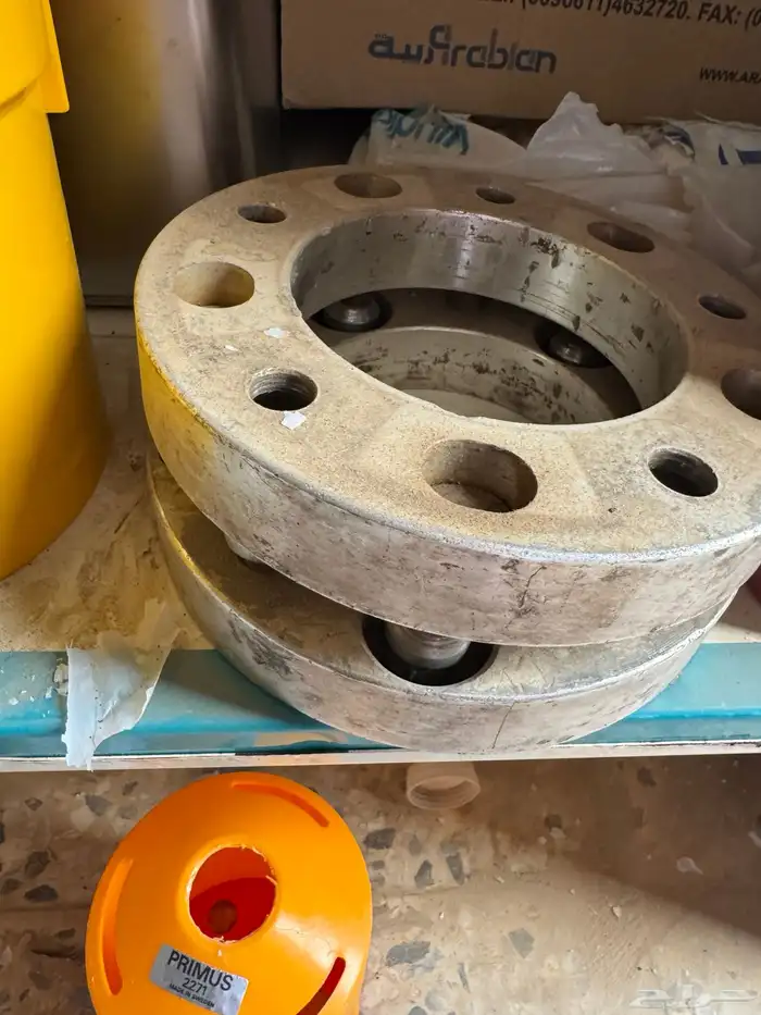 للبيع تباريز وغطا اسبير وجنوط 0