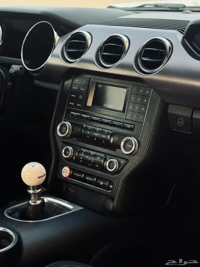 فورد موستنج GT V8 2015 قير عادي 11