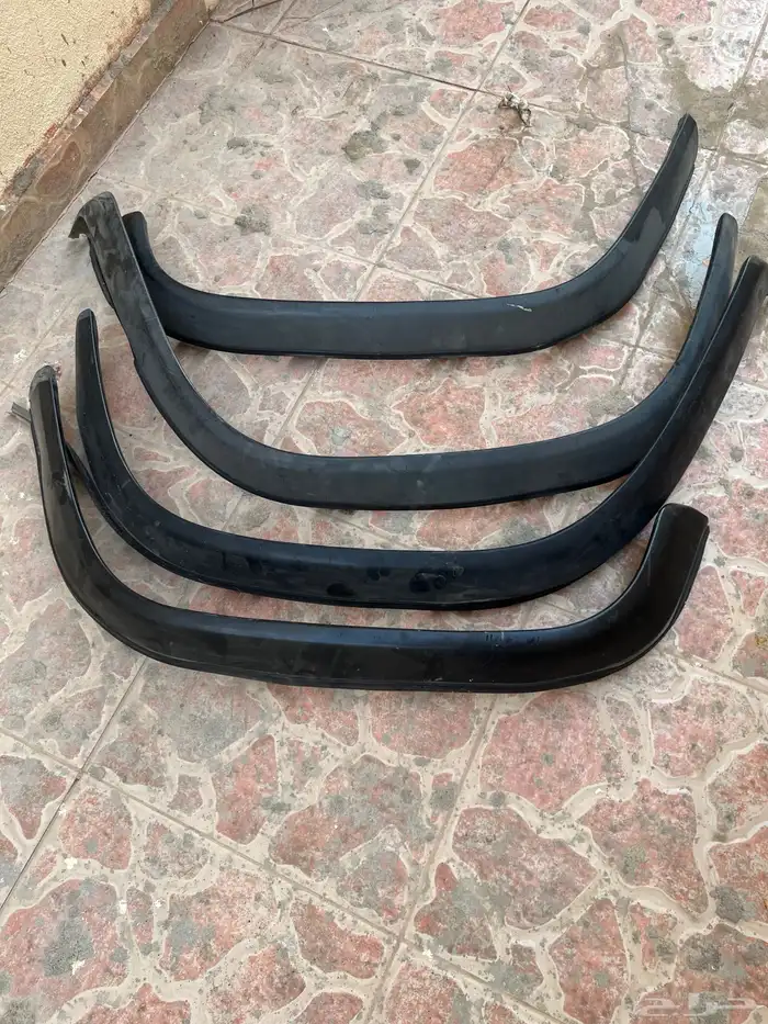 اكسسوارات باترول Y60 1992 اصلييه 8