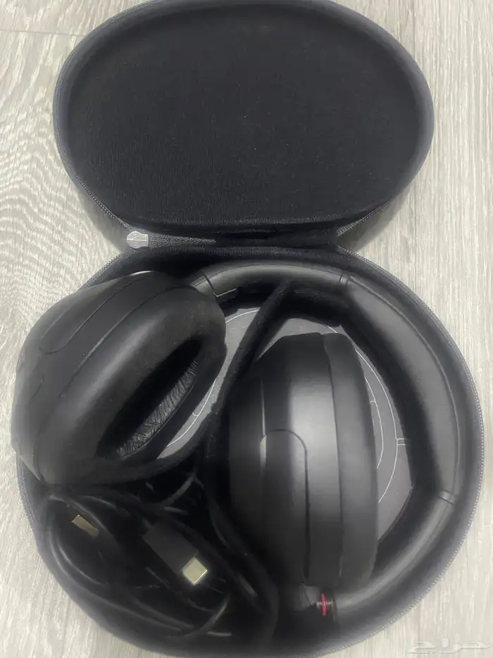 سماعة سوني-ult wear headphoness 1