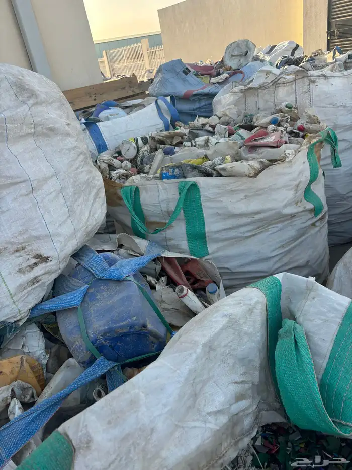 سكراب بلاستيك وكتل بلاستيك اكياس وجالونات 3