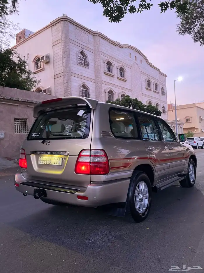 لاندكروزر 2004 قمه في النظافه 4