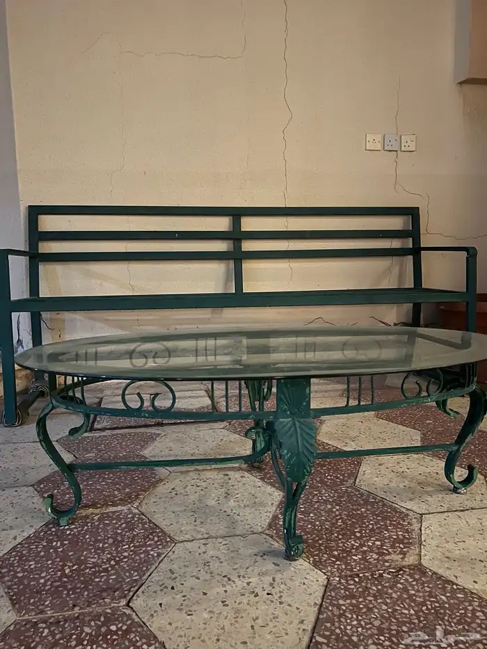 كراسي وطاوله 2