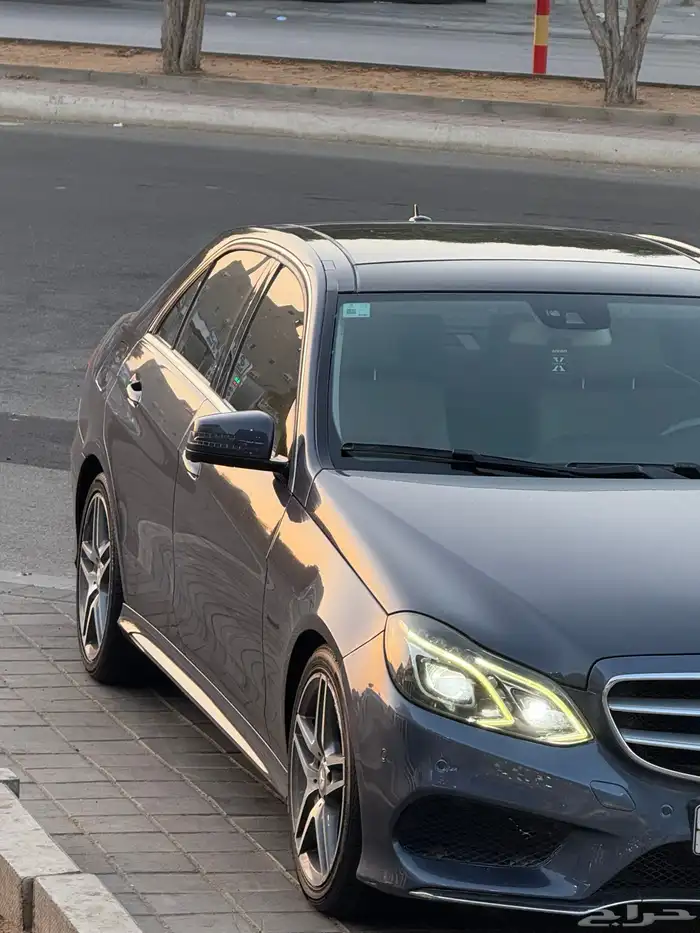 مرسيديس E300 8