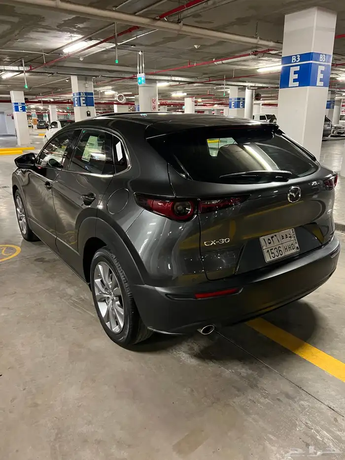 مازدا cx30 رمادي موديل 2021 ممشى قليل 1