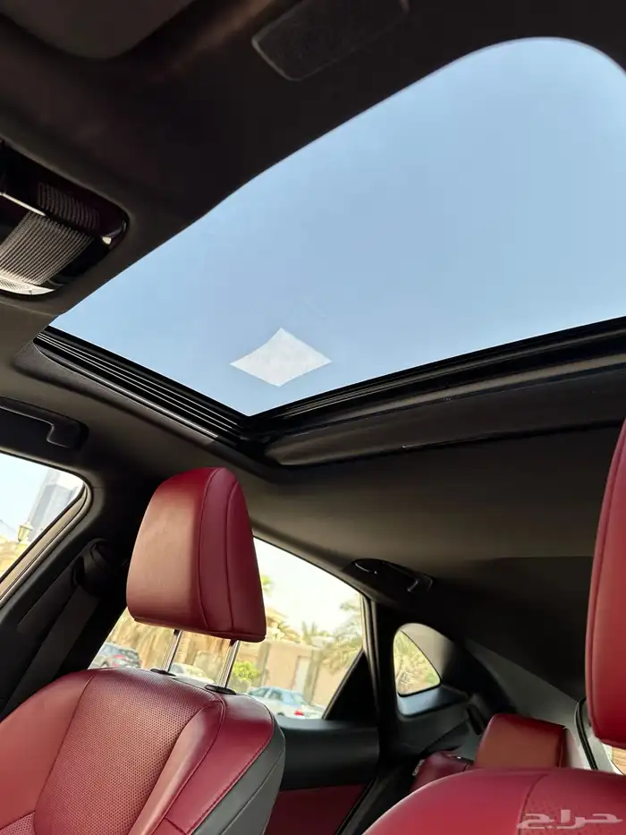 لكزس NX350 موديل 2024 نظيفة جدا -ممشى 33 ألف 8