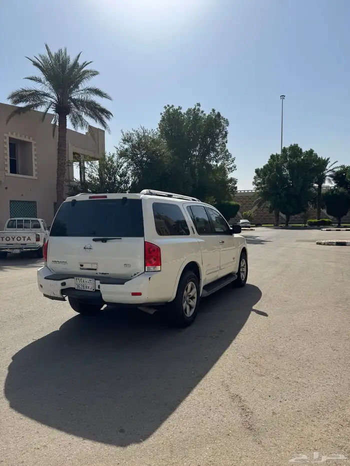 نيسان 3