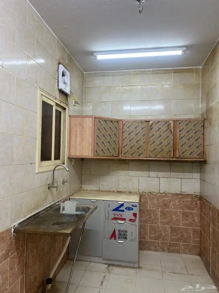 شقق عزاب حي السويس 2