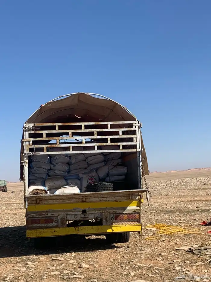 صندوق حصنيه الامنيوم مع حنايا مع تنك ديزل قدام للبيع 2