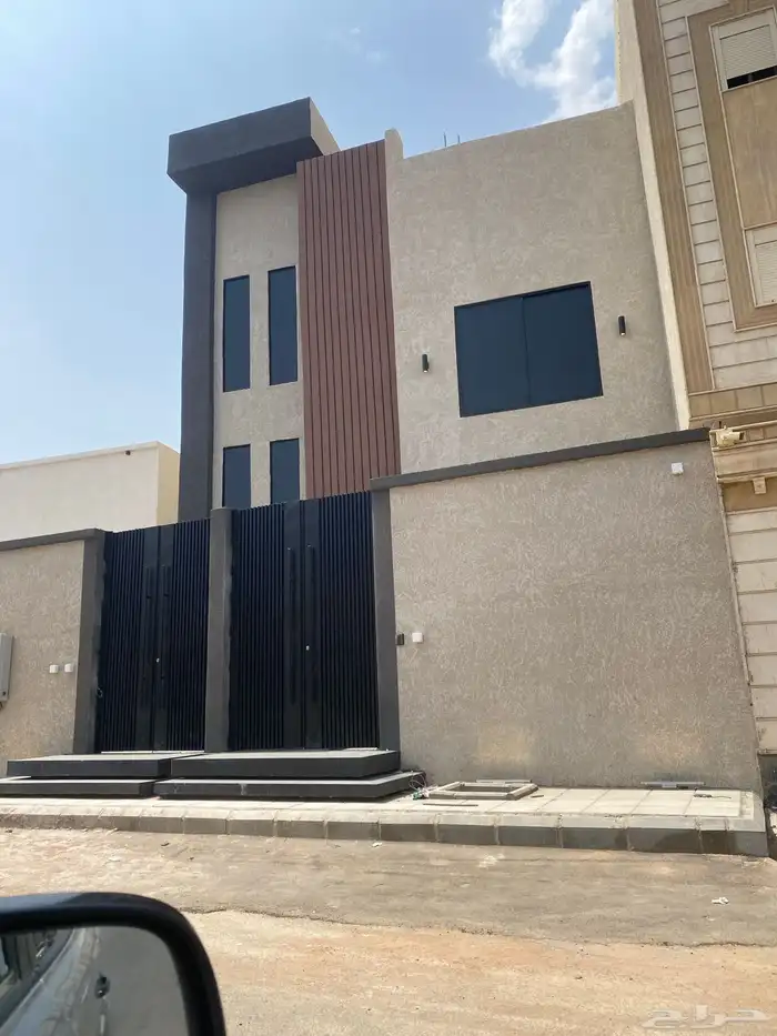 فيلا للبيع بالرانوناء 0