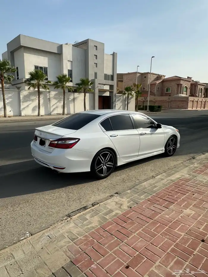 هوندا أكورد أمريكي 2016 4