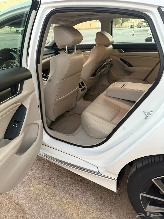 هوندا اكورد 2022 7