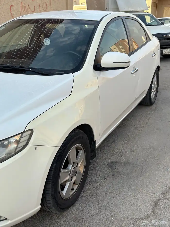 Kia cerato 2013 3