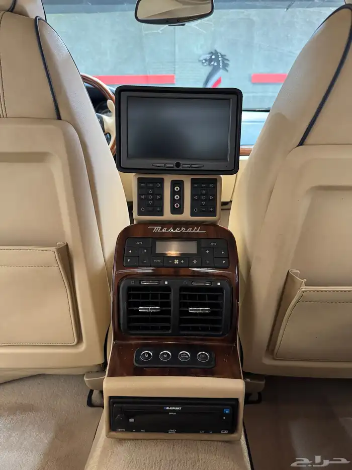 Maserati Quattroporte 2011 مازيراتي كواتروبورتي مخزن 10