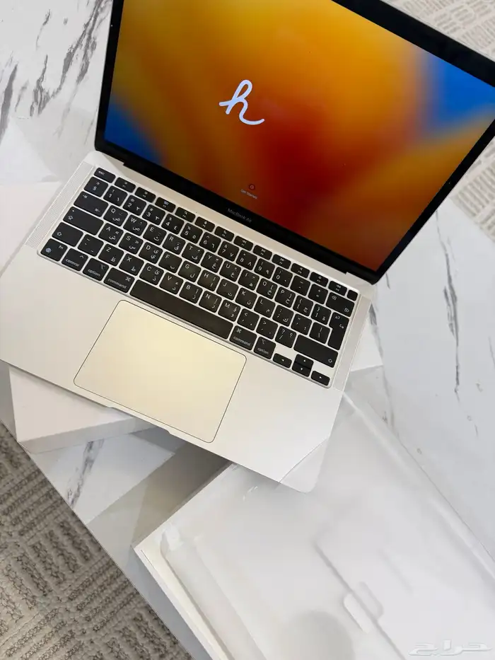 ماك بوك اير 0