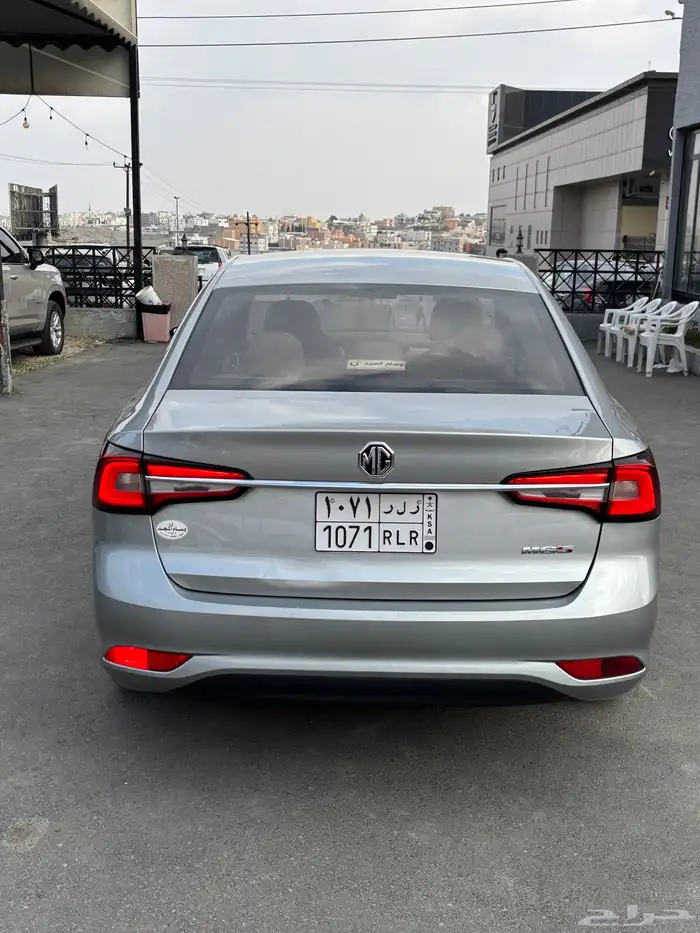 ام جي 5 2024 9