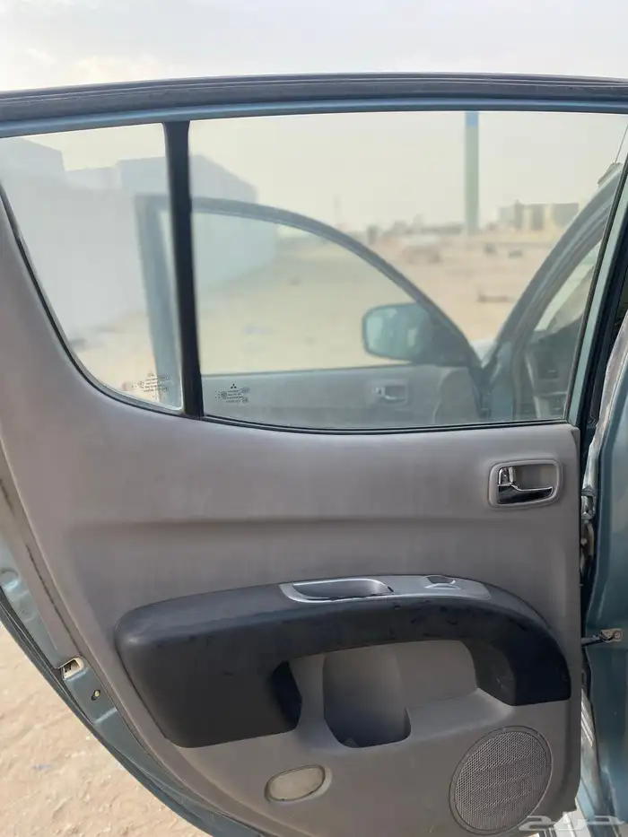 مستوبيشي L200 2008 11