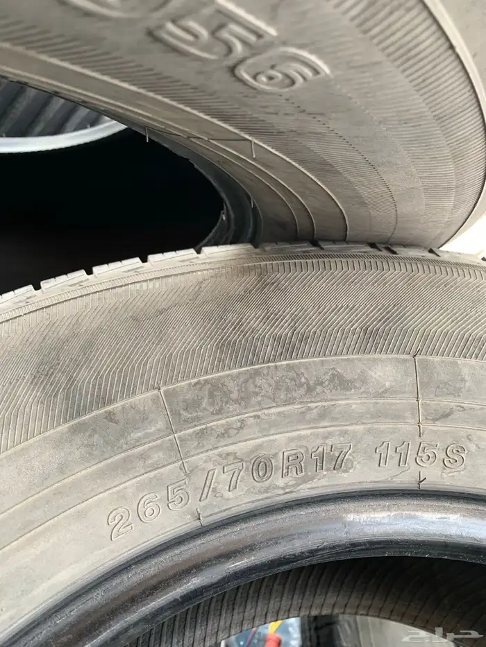 طقم كفرات يوكوهاما 265 70 17 3