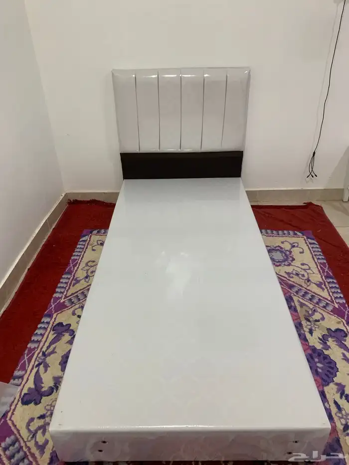 غساله وسرير جديد 1