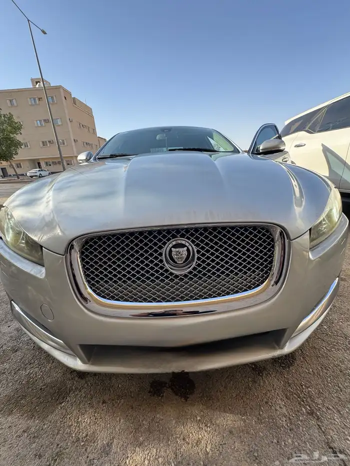 Jaguar XF-2012 21