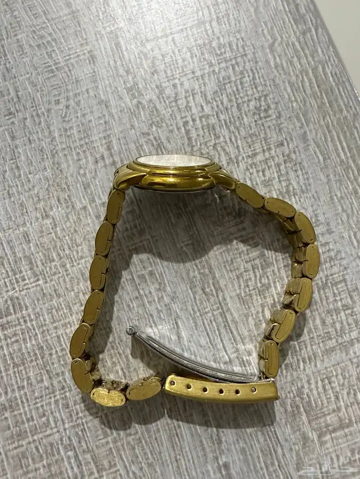 ساعه TISSOT نسائيه أصليه .. أصدار قديم غير مستخدم 2