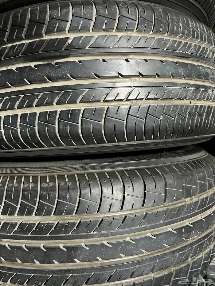 كفرات يوكهاما مقاس 215 55 17 4