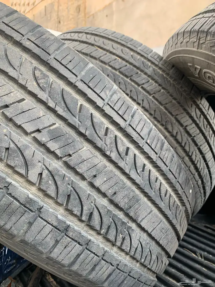 طقم كفرات يوكوهاما 265 70 17 0