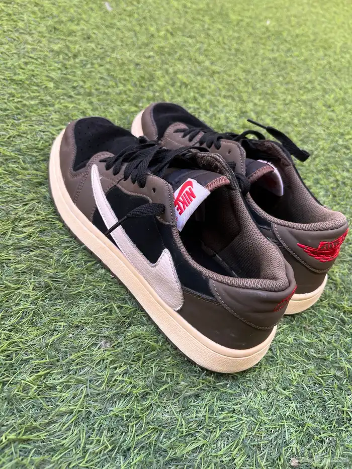 شوز نايك Travis scott 7
