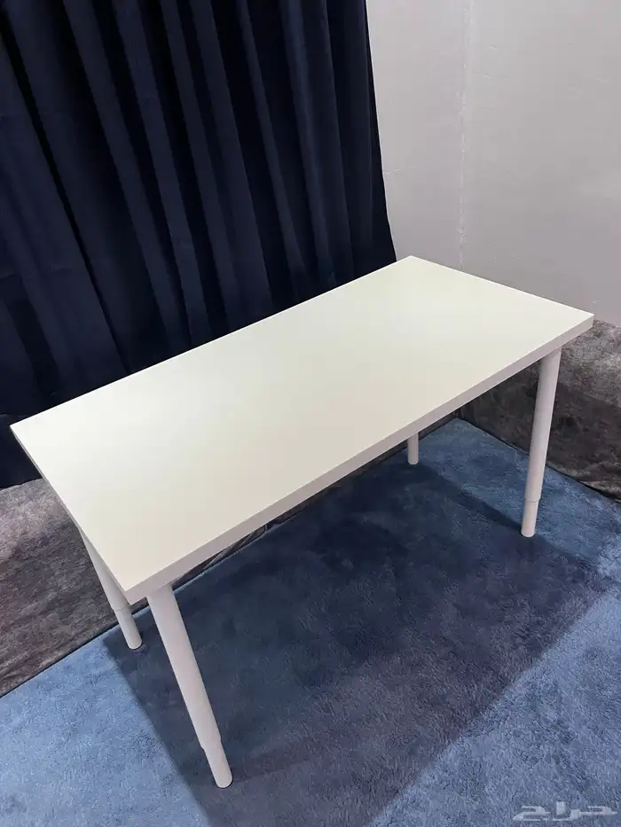 طاولة ايكيا 0