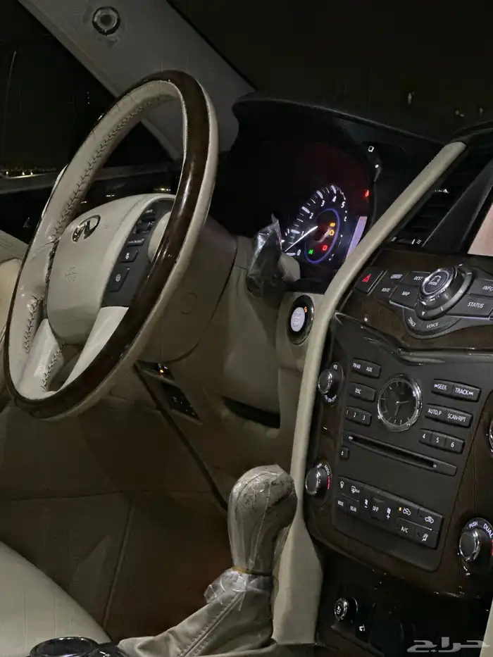 جيب انفنتي QX56 31