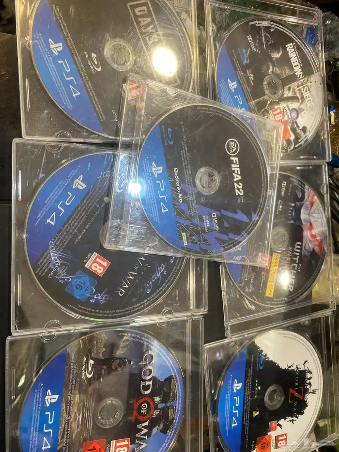 بلاستيشن 4 0