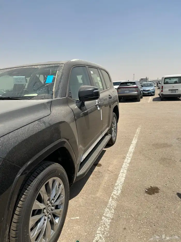 لاندكروزر 2025 جديد أصفار للبيع 2