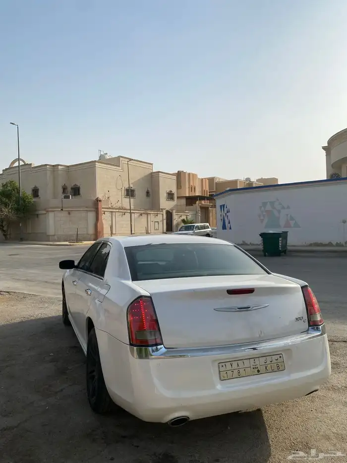 كرايسلر فل بيع مستعجل 2012 او البدل 6