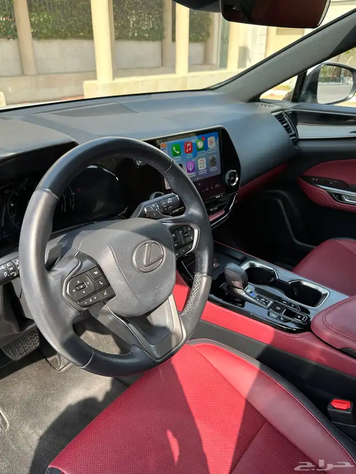 لكزس NX350 موديل 2024 نظيفة جدا -ممشى 33 ألف 6