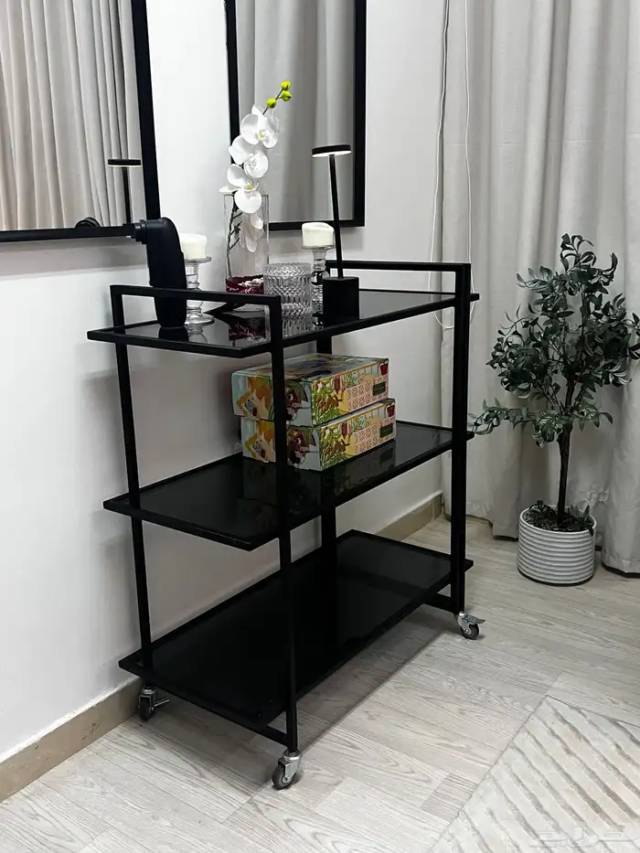 طاولة ضايفة 0