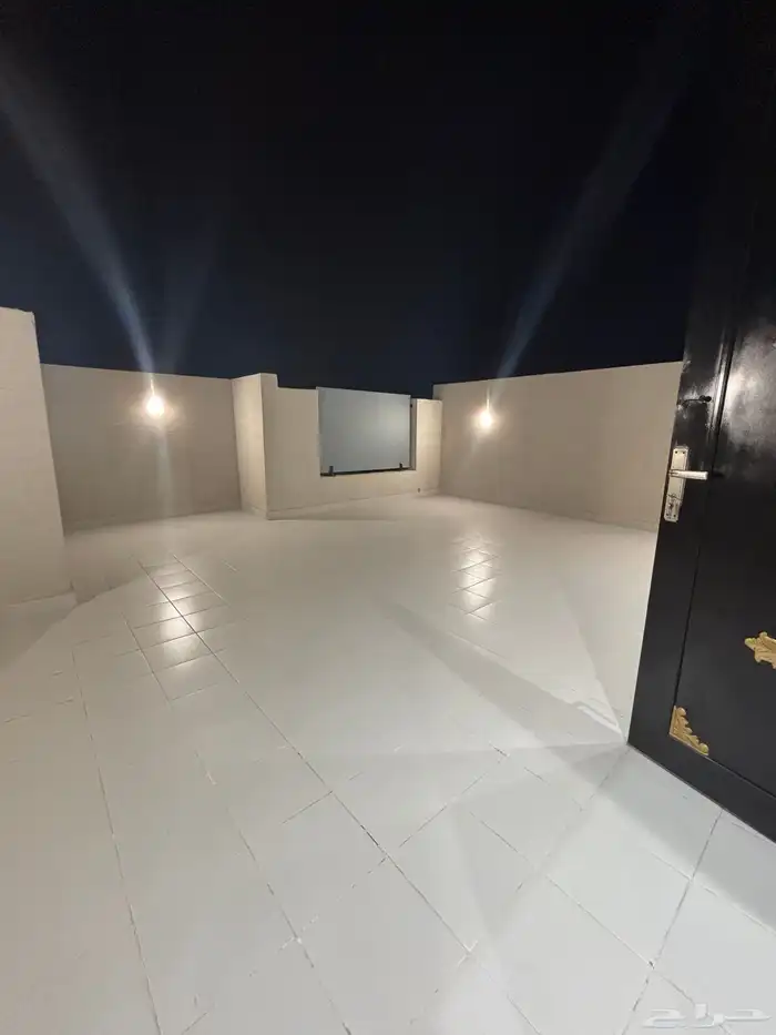 ادوار جديده للبيع حي سويدي 7