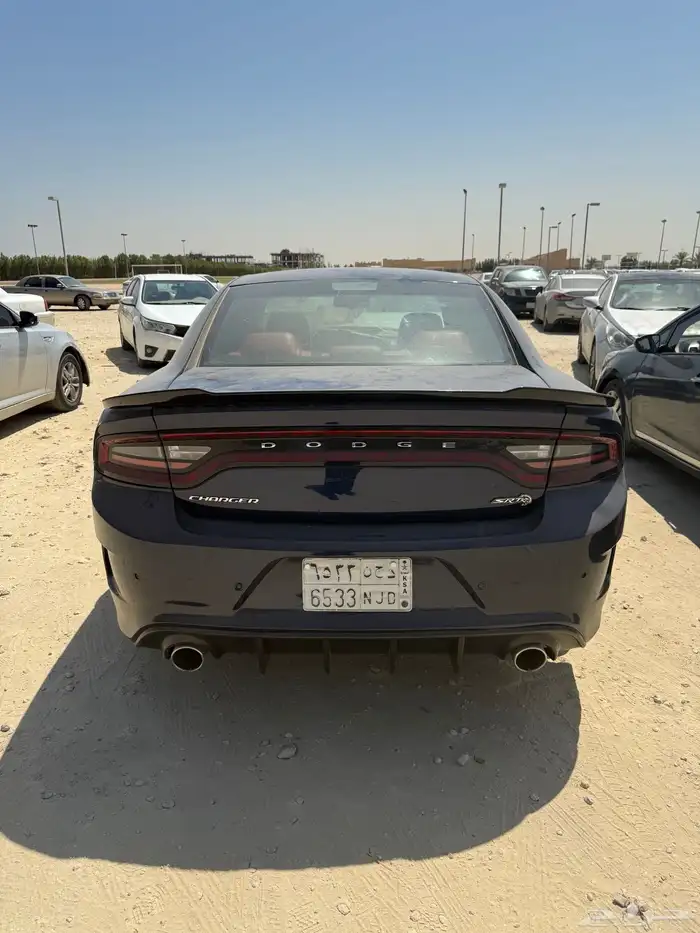 دودج 2017 sxt محولة srt للبيع 40