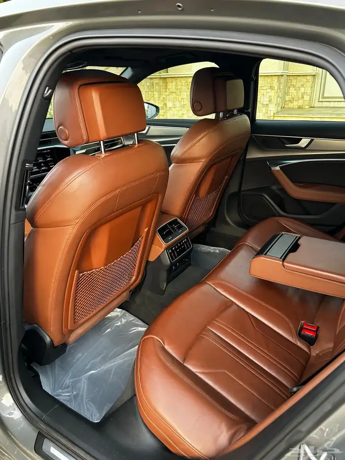 اودي A6 40TFSI 2023 10