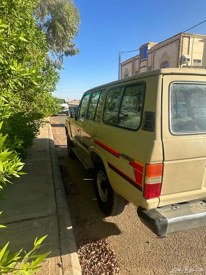 لاندكروزر مسقط 85 2