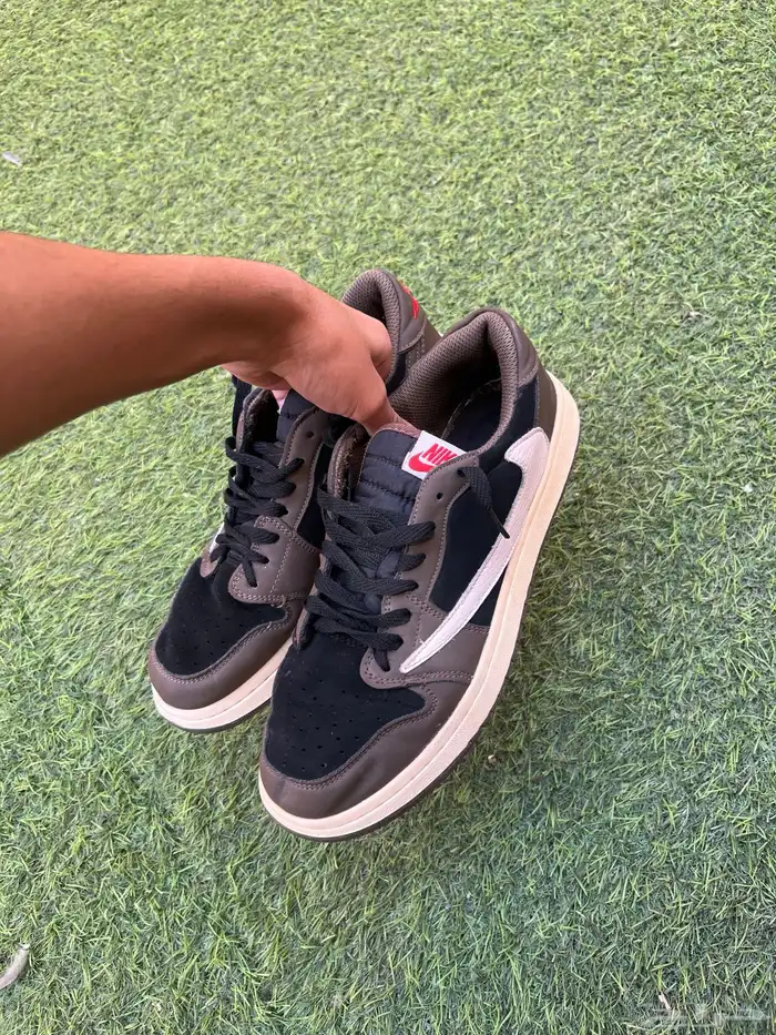 شوز نايك Travis scott 0